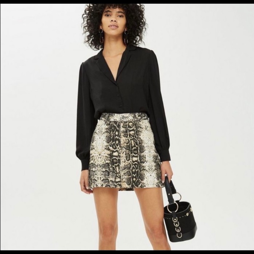 TopShop Snake Skin Jean Skirt 10 NWT